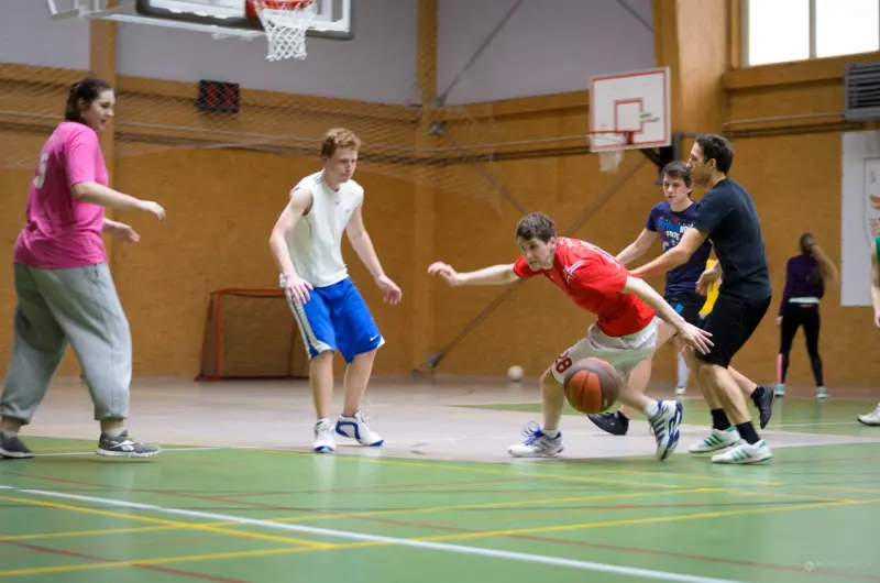 Sporta un sadraudzības pasākums Inčukalnā