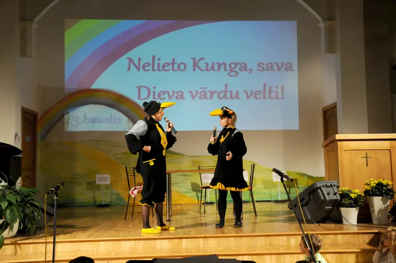 Bērnu un pusaudžu festivāls „Varavīksne”
