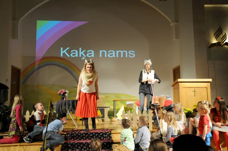 Bērnu un pusaudžu festivāls „Varavīksne”