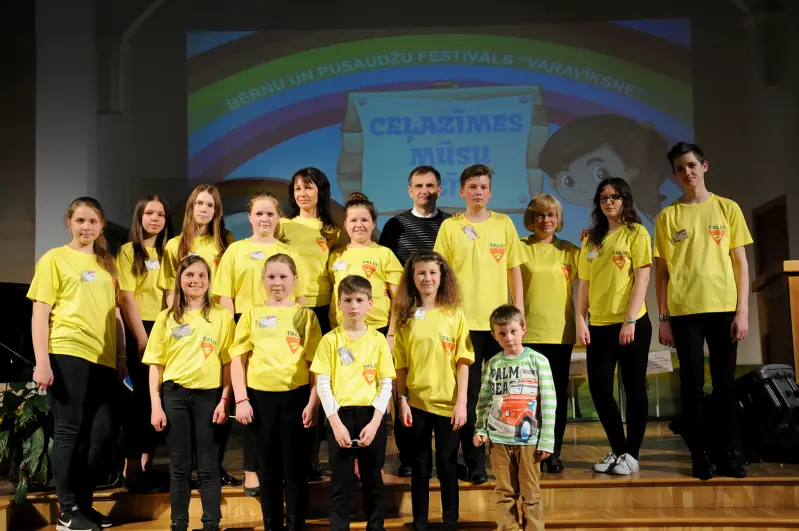 Bērnu un pusaudžu festivāls „Varavīksne”