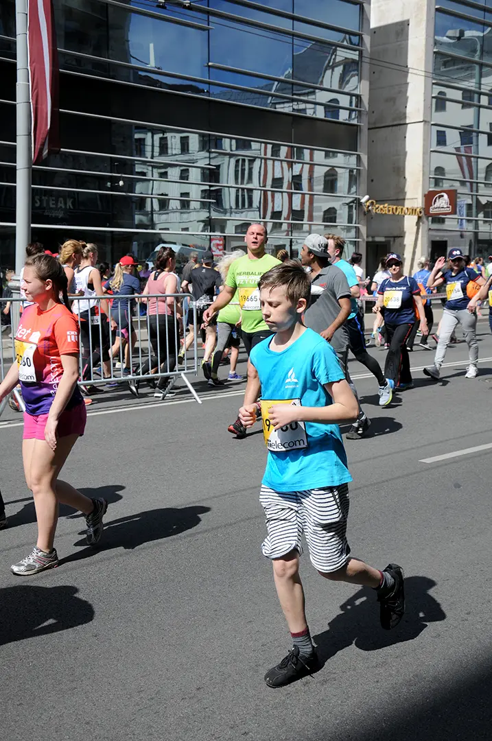 Maratons - Neseko man, seko Jēzum!