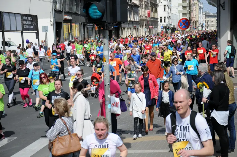 Maratons - Neseko man, seko Jēzum!