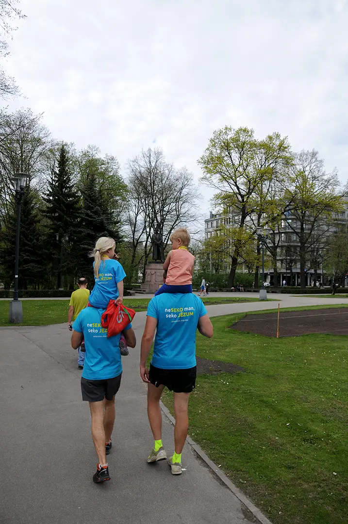 Maratons - Neseko man, seko Jēzum!