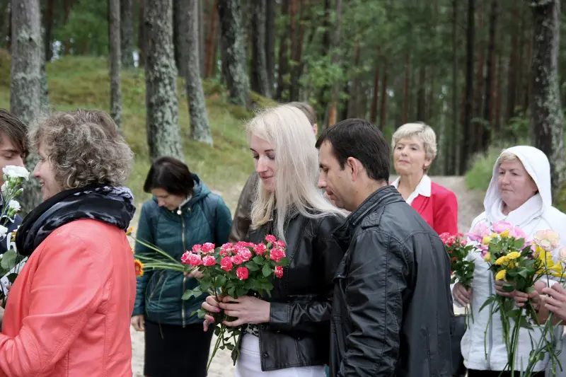 Kristības Klapkalnciema jūrmalā - Tukuma draudze
