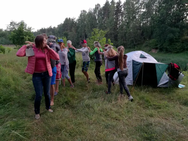 Trīs bērnu nometnes “Seko Jēzus pēdās!”