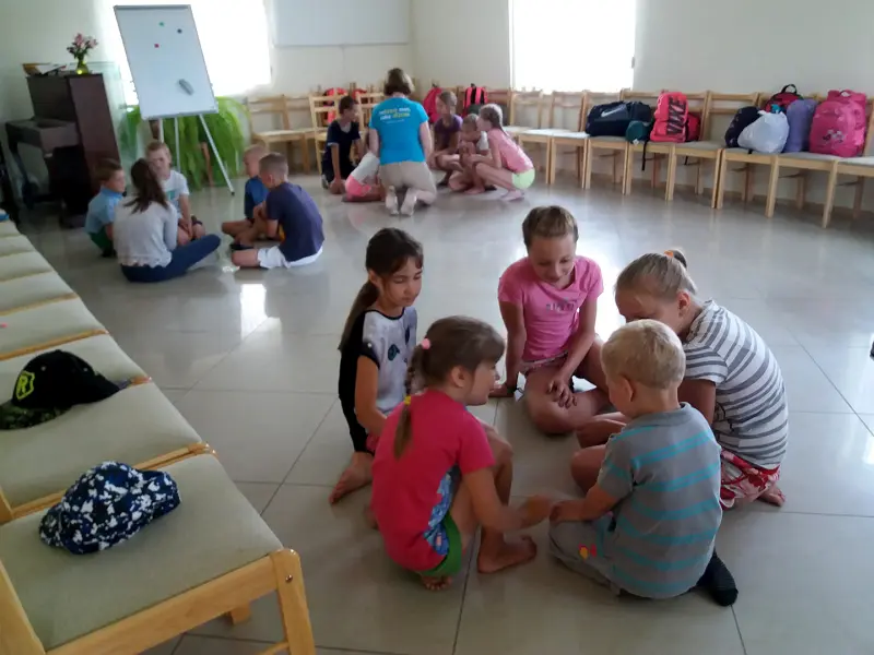 Trīs bērnu nometnes “Seko Jēzus pēdās!”