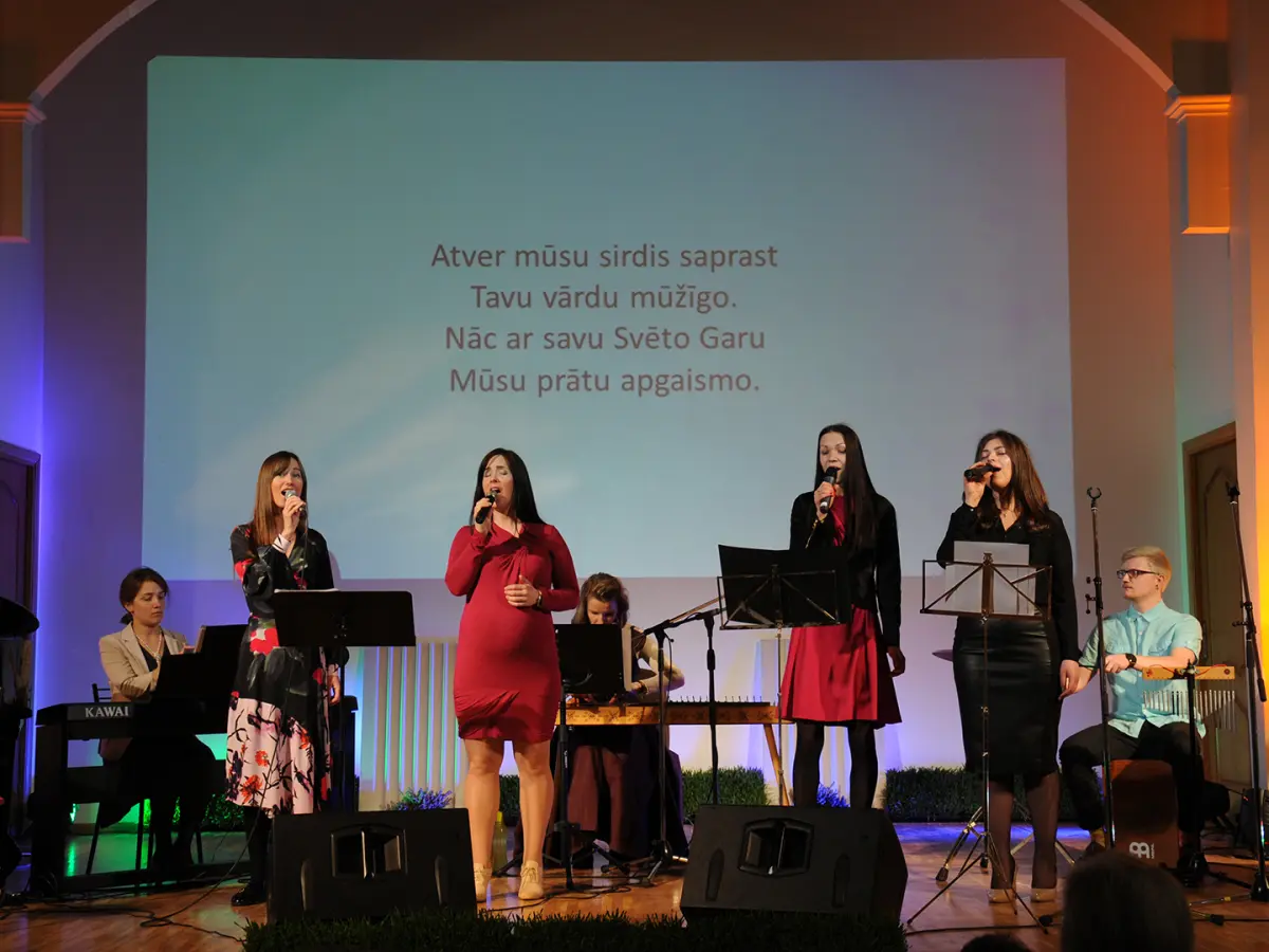 Sieviešu kongress "Tuvāk mājām"