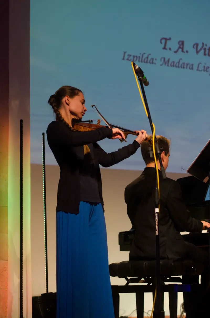 Labdarības koncerts "Mierā"