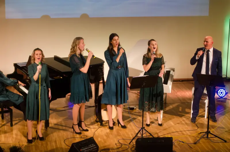 Labdarības koncerts "Mierā"