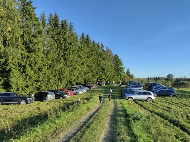 Cērpu dievnamā!