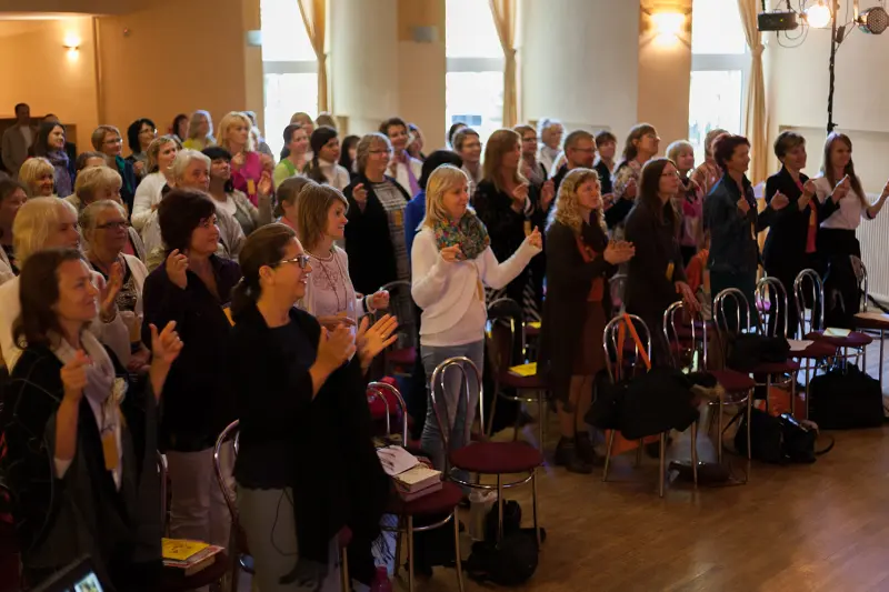 Adventistu Baltijas Sieviešu konference “Celies un spīdi!”