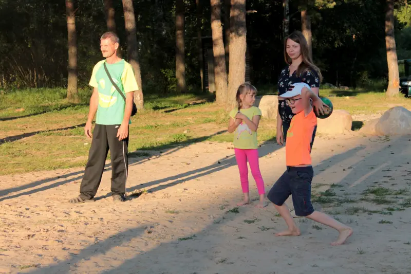 Ciemiņi Rēzeknē no Vimbldonas draudzes