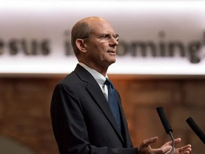 Bezbailīgi doties uz priekšu