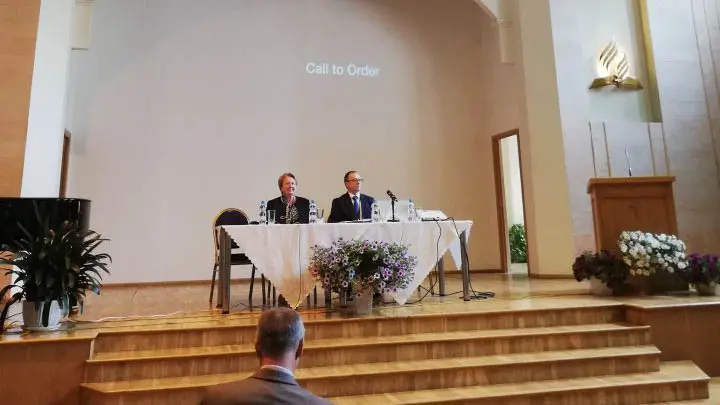 Staigājam gaismā (1. Jņ. 1:17, JT) 
