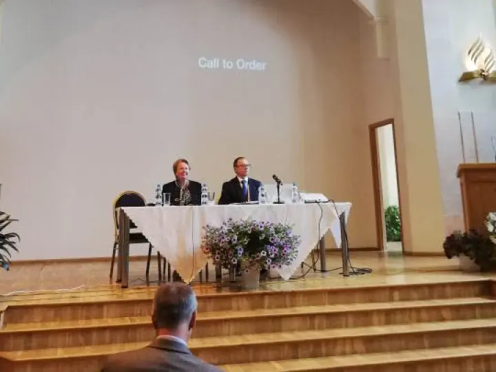 Staigājam gaismā (1. Jņ. 1:17, JT) 