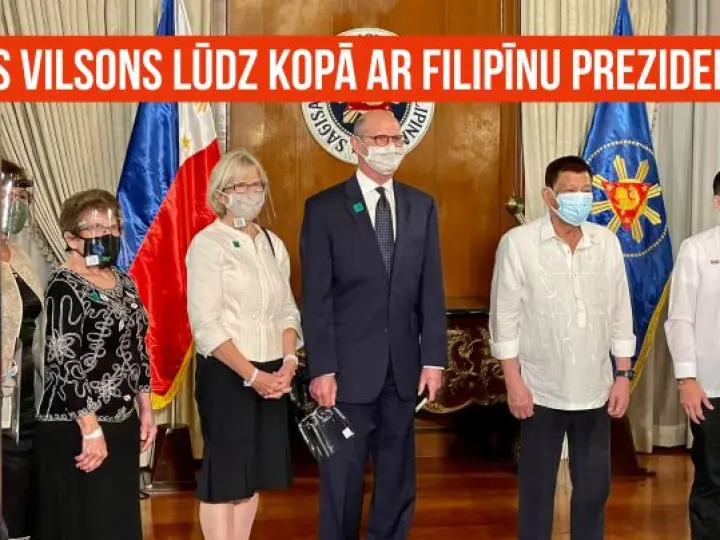 Teds Vilsons lūdz kopā ar Filipīnu prezidentu