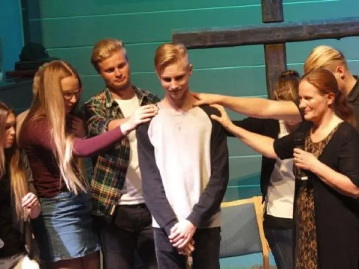 Somijas adventistu skola darbojas