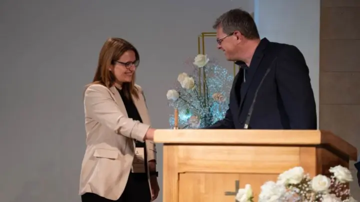 BALTIJAS ŪNIJAS KONGRESS TURPINA DARBU  OTRĀ DIENA: JAUNA SEKRETĀRE UN ATKĀRTOTI IEVĒLĒTS MANTZINIS