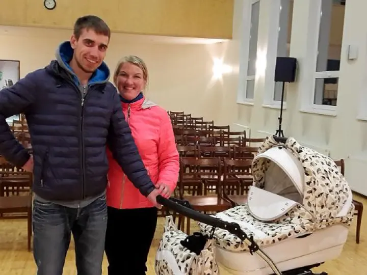 Reportāža no „Baznīcu nakts” Cēsu adventistu draudzes dievnamā